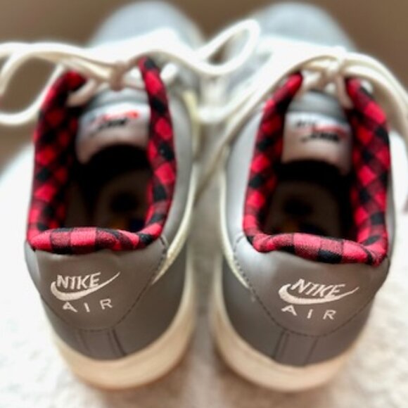 Nike Air Force One 1 LV8 Men's 7 Women's 8.5  Shoe Light Taupe Plaid - Picture 5 of 11